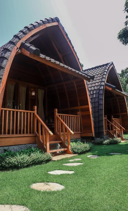 Lumbung Temu Homestay อูงาซัน ภายนอก รูปภาพ